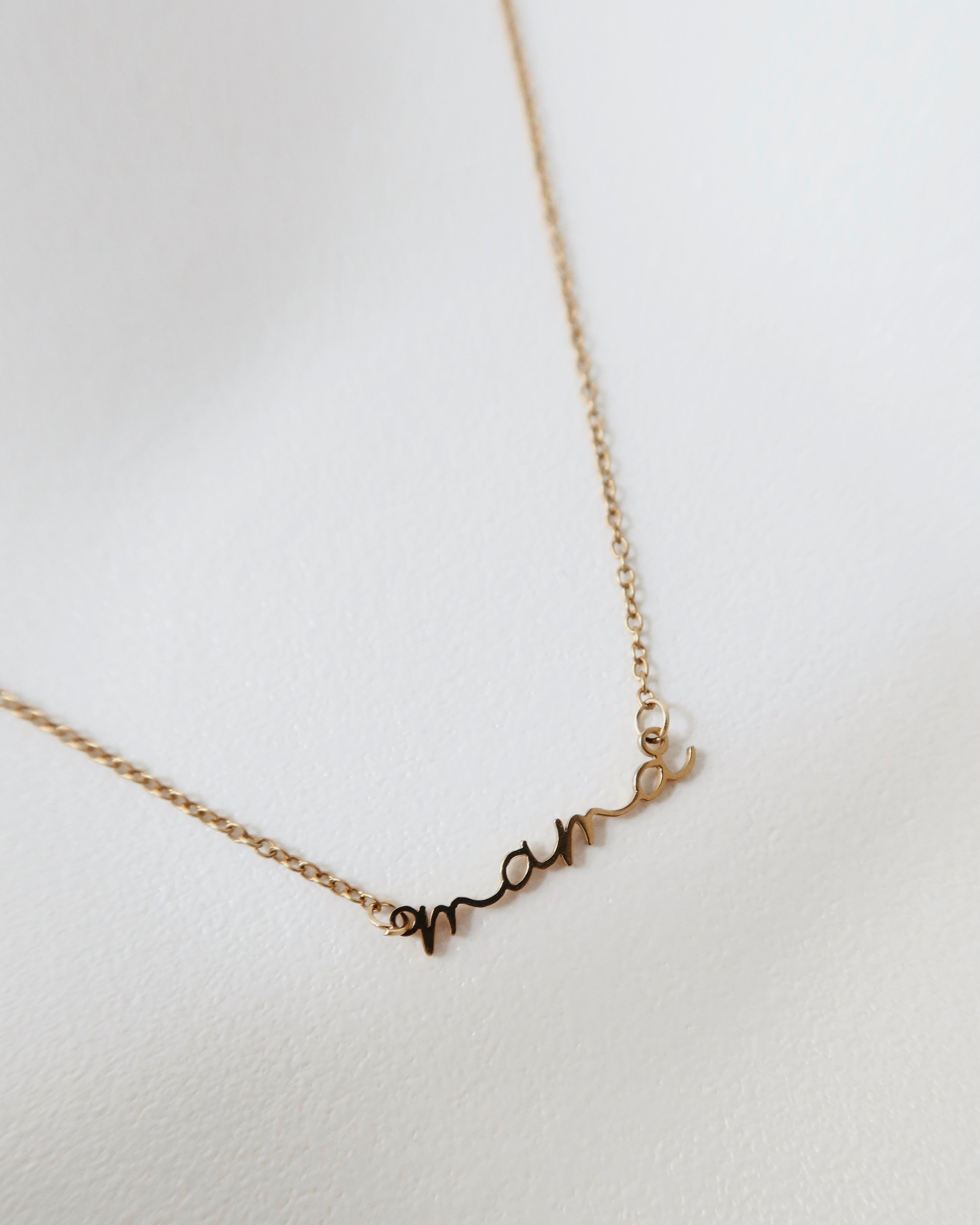 Mama necklace