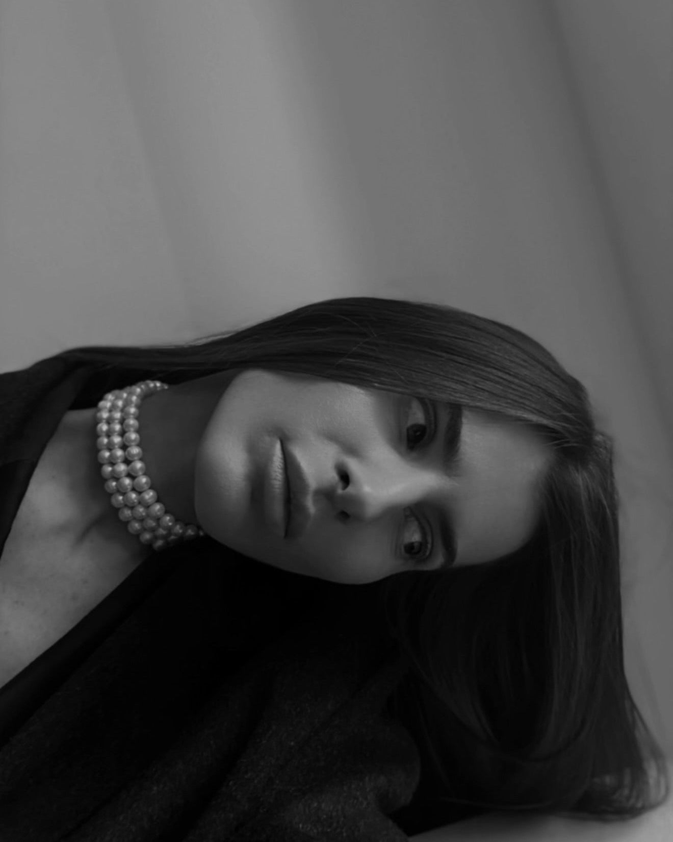 Triple Collar pearl necklace