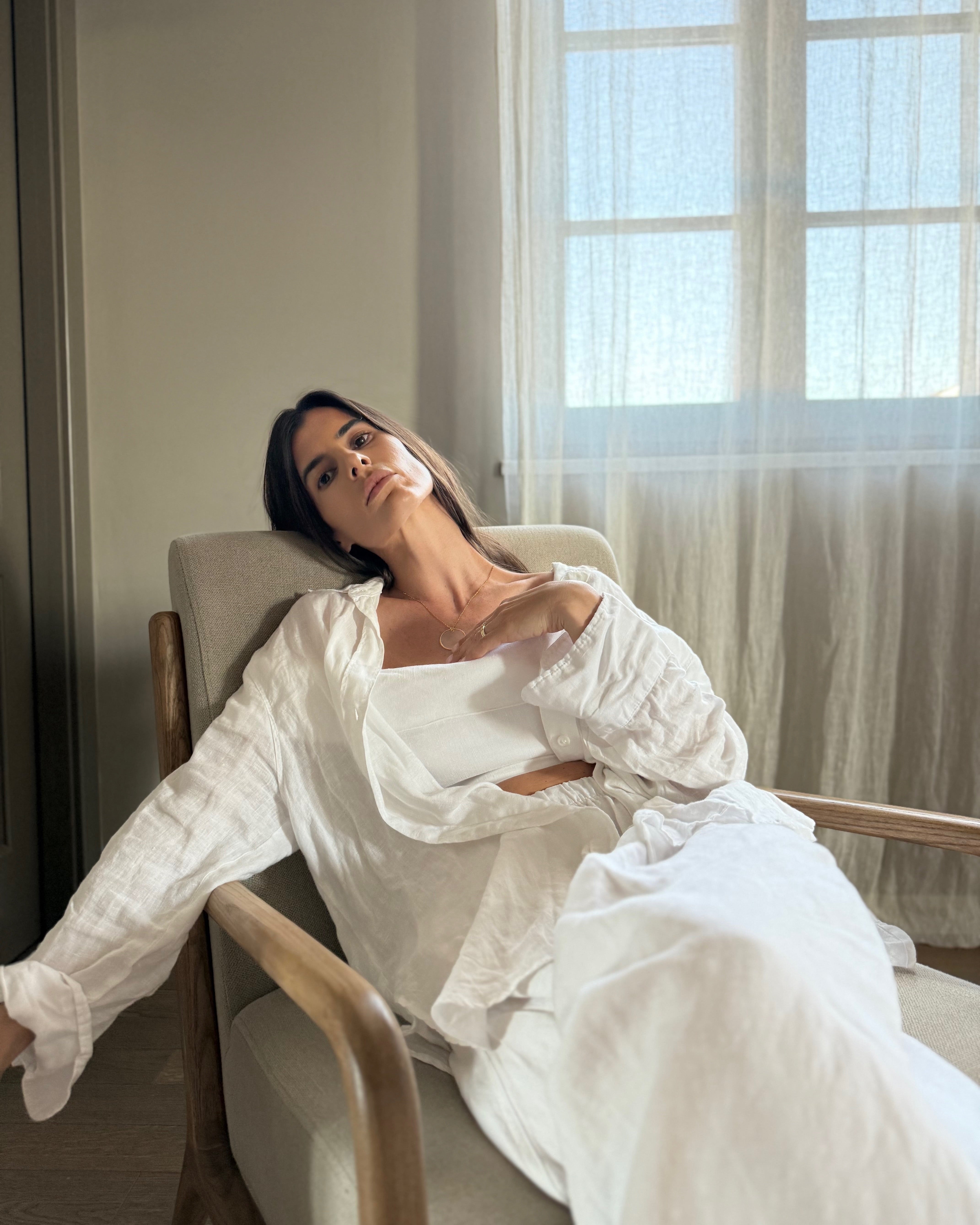 Moon mother of pearl necklace