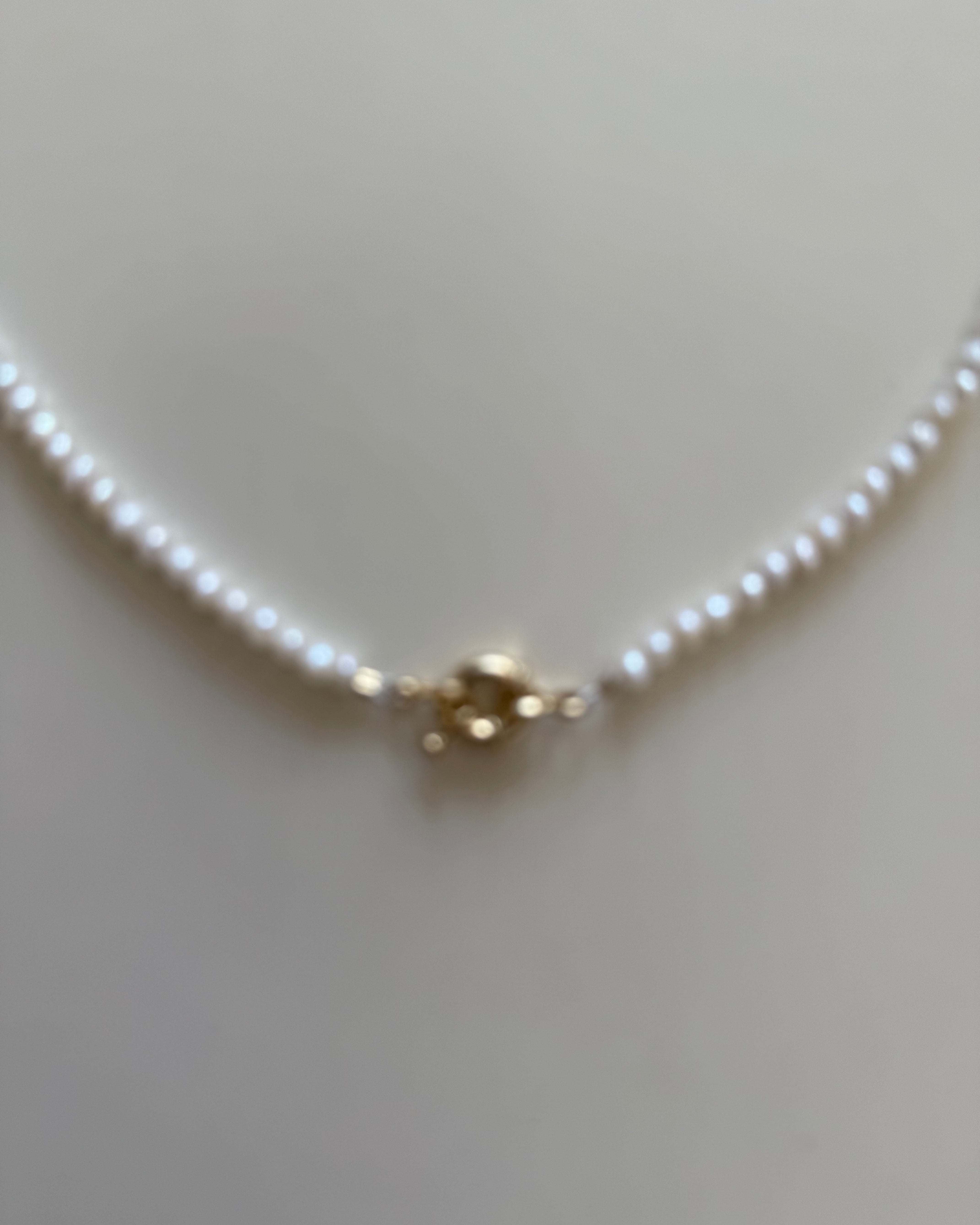 Boucle pearl necklace
