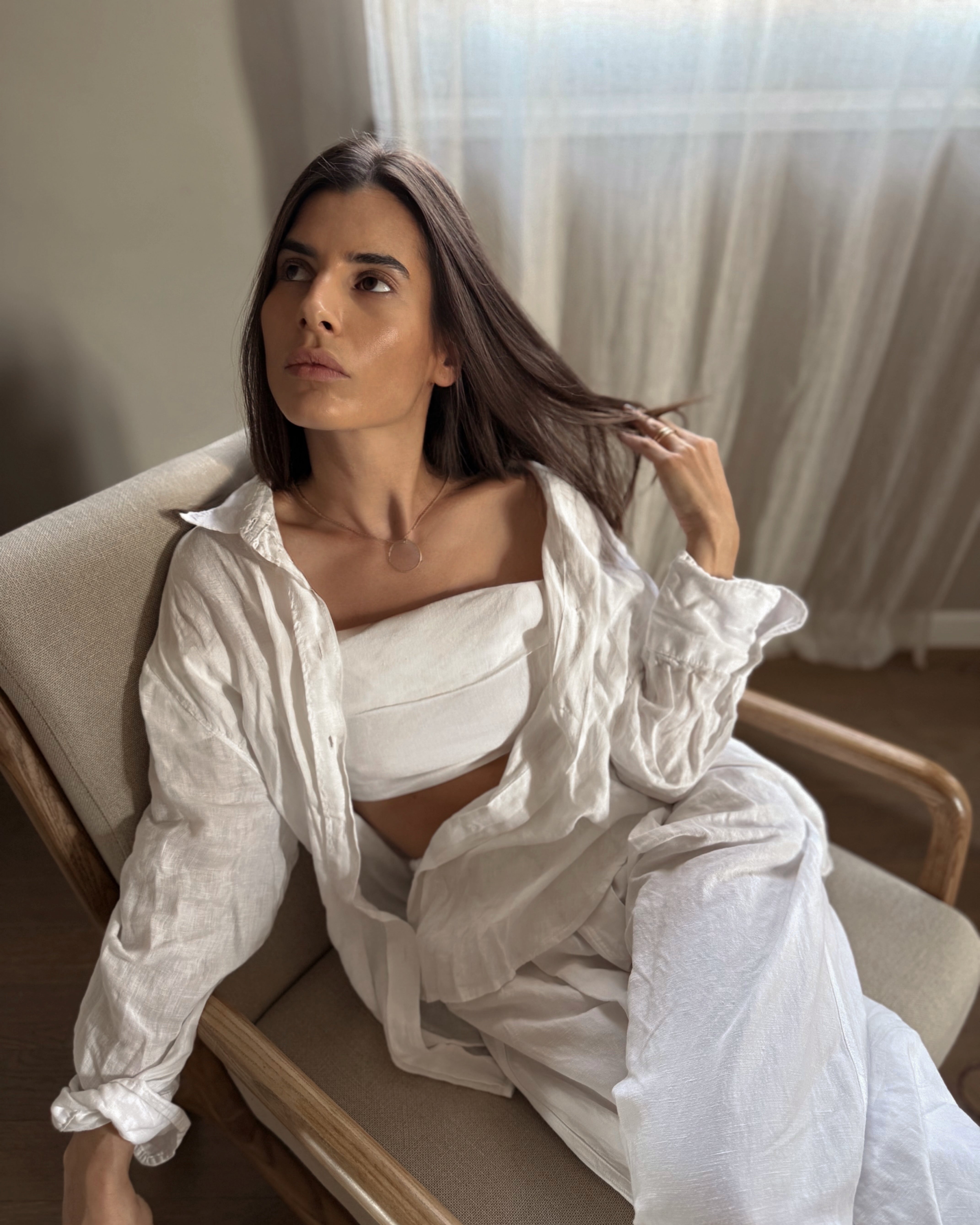 Moon mother of pearl necklace