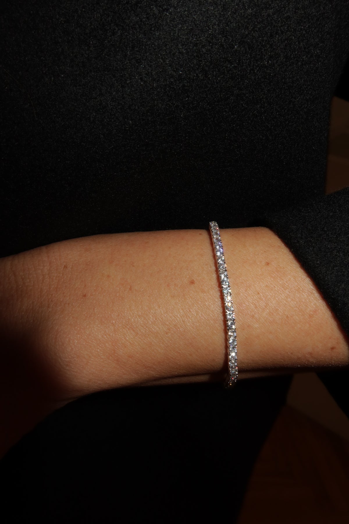 Tennis bracelet
