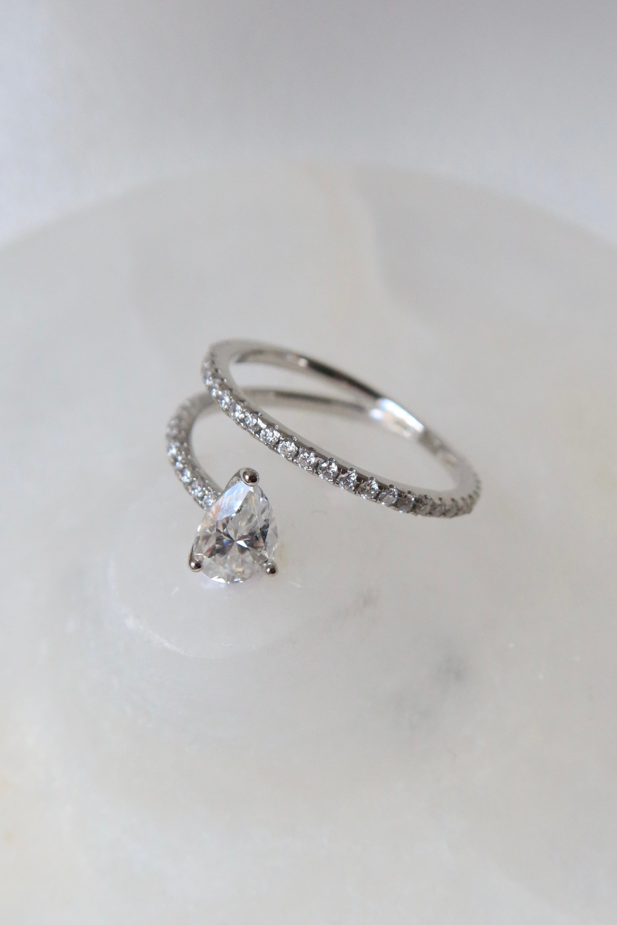 Poire ring