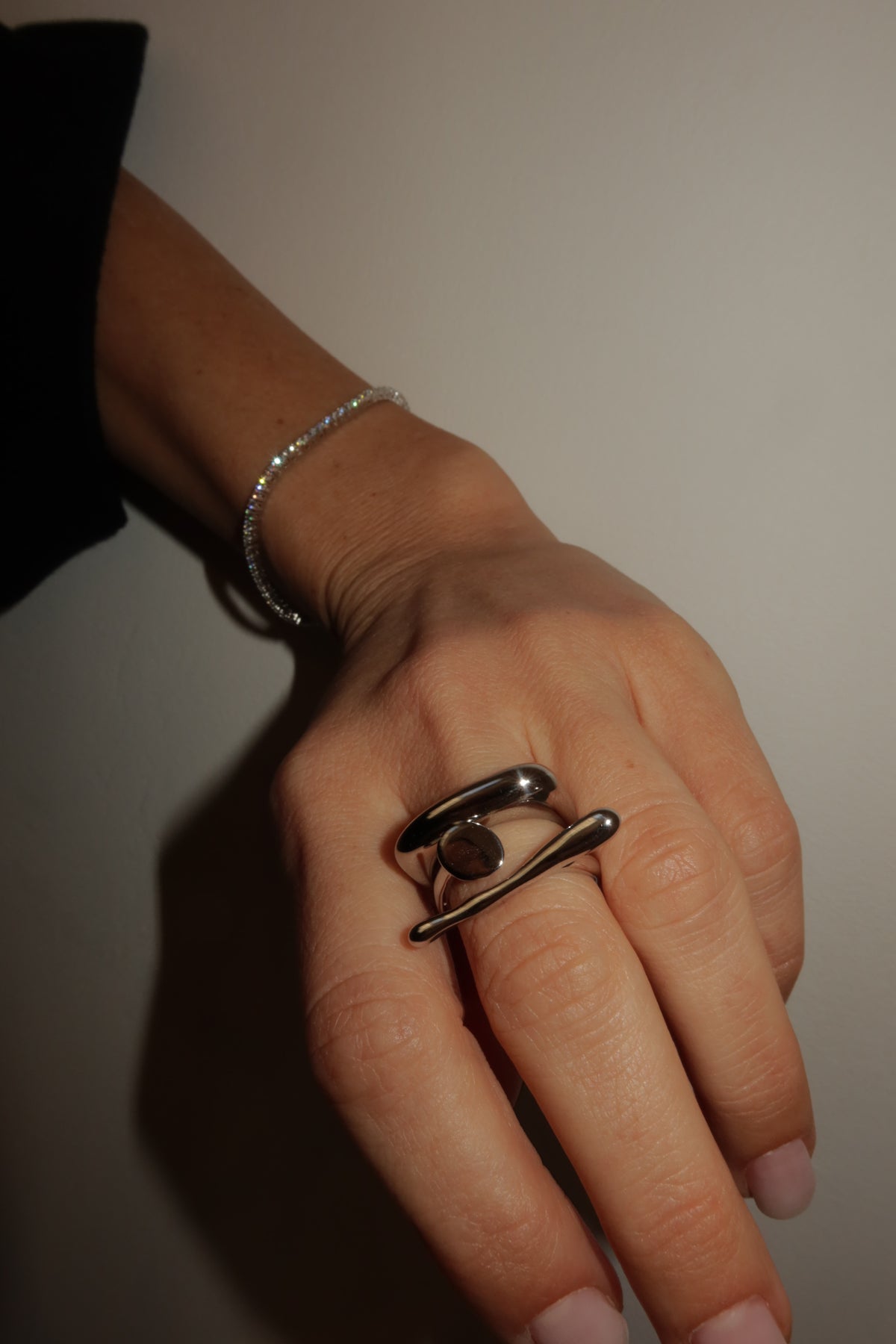 Tennis bracelet