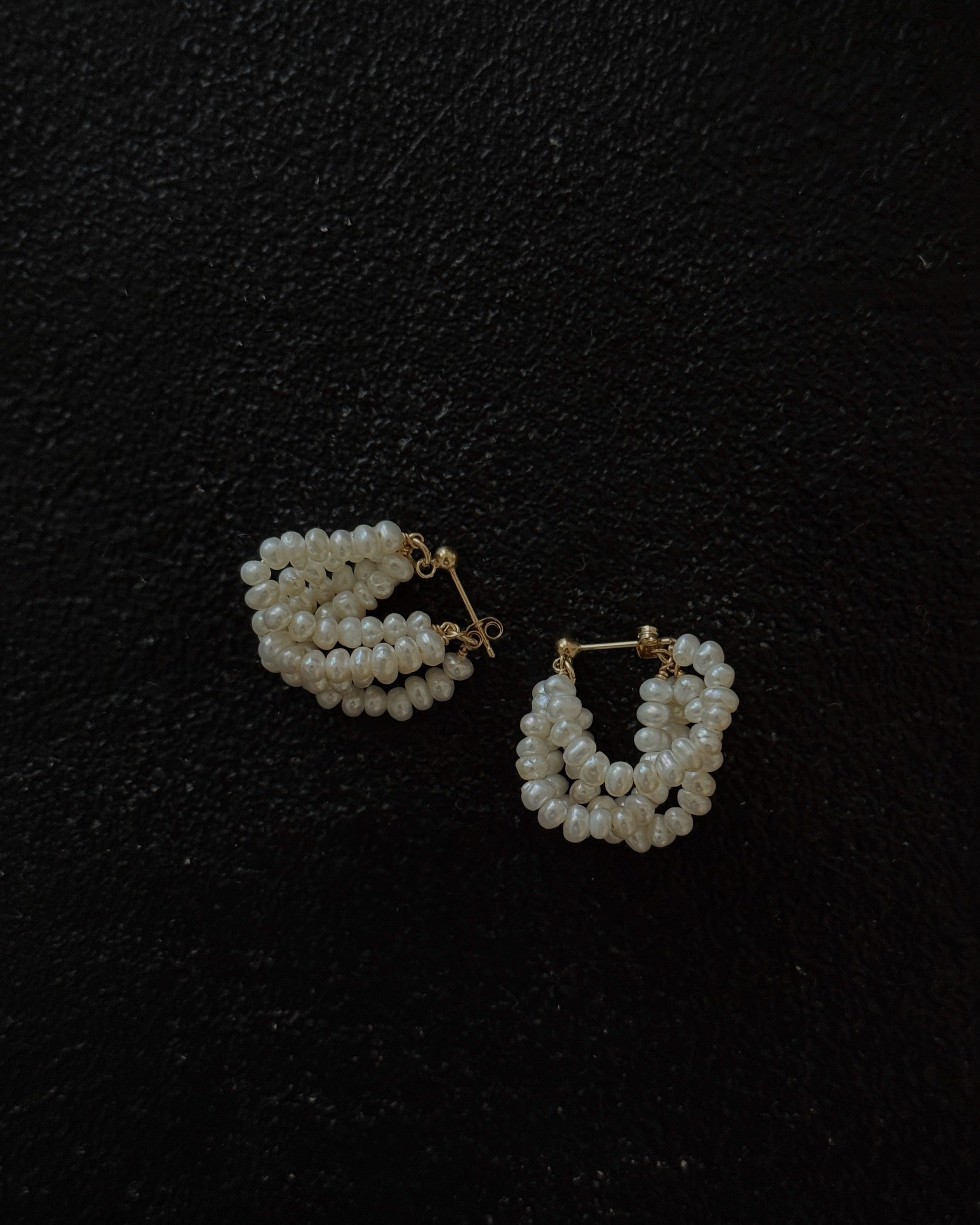 Icon pearl earrings