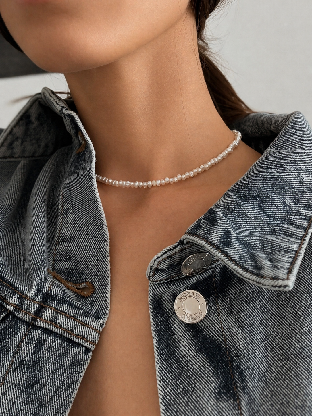 Rocks Initial pearl necklace