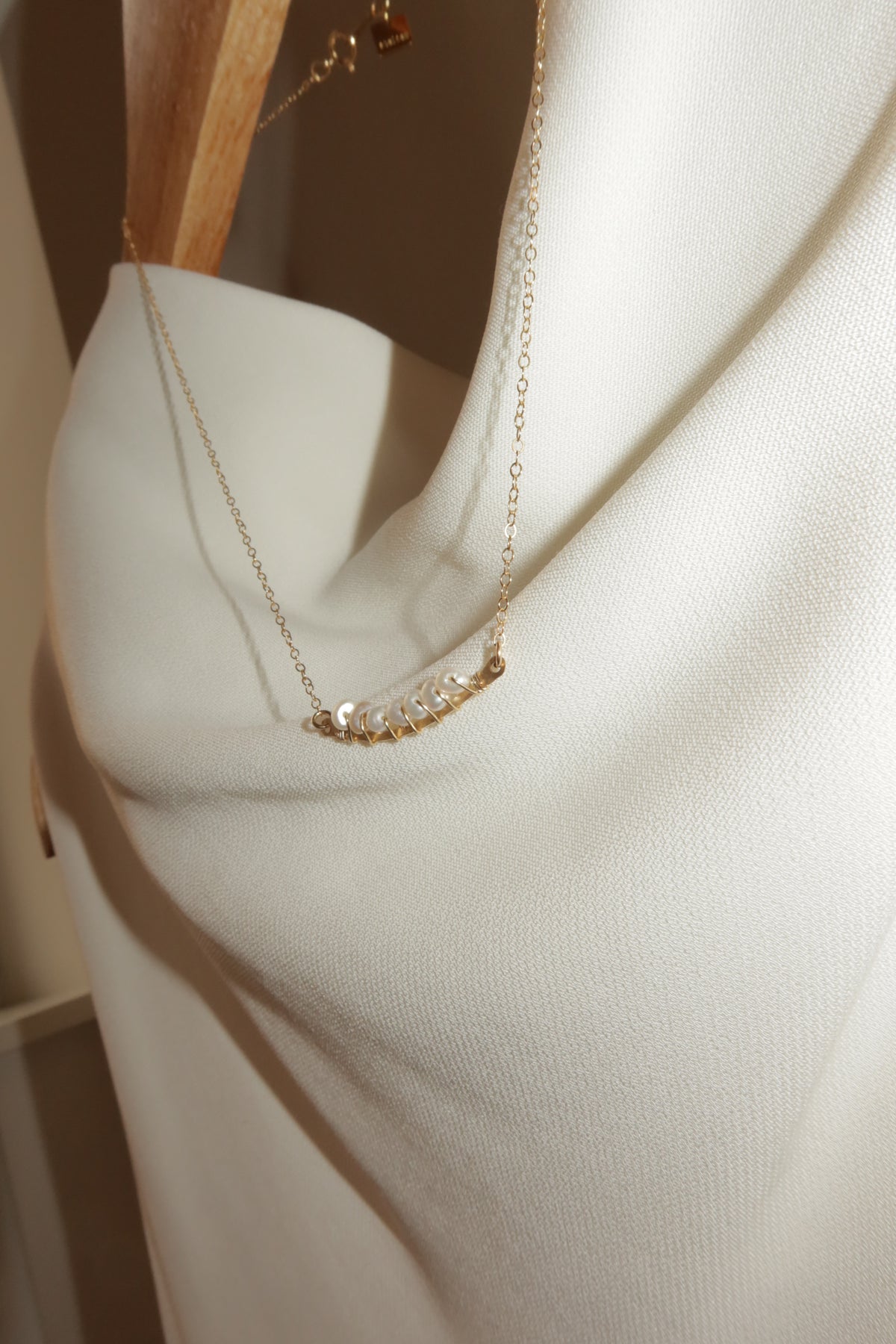 Rainbow pearl necklace
