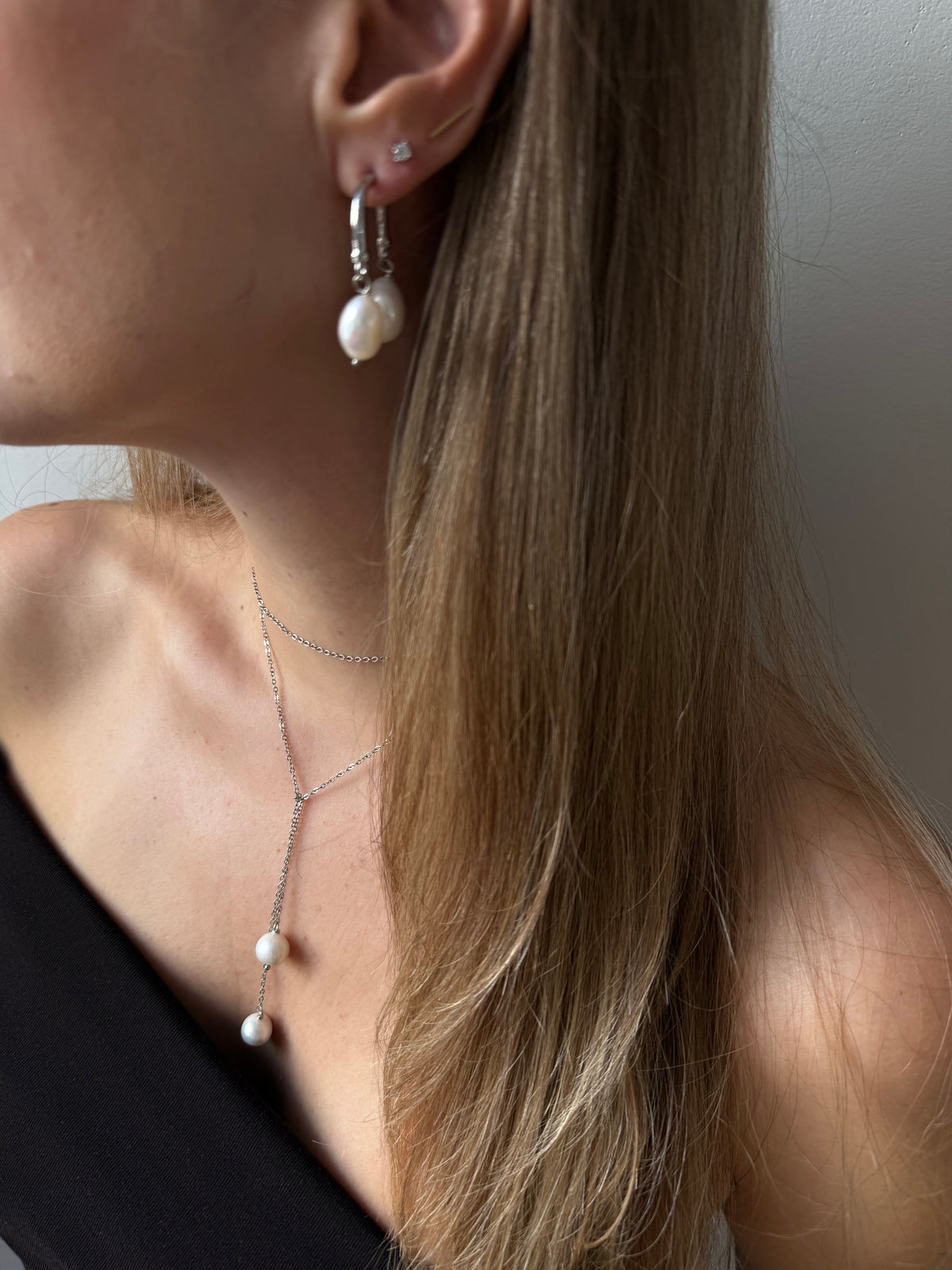 Duo Silver pearl earrings