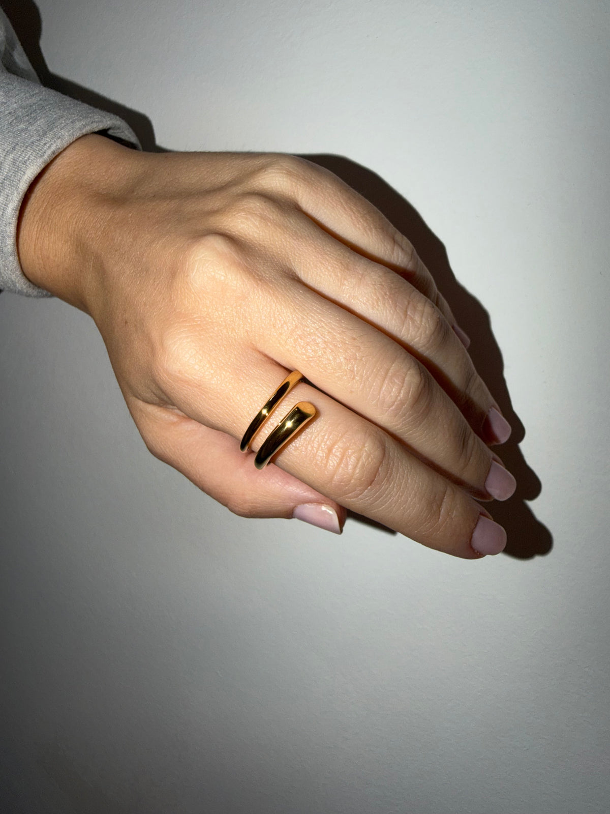 Nail Gold ring