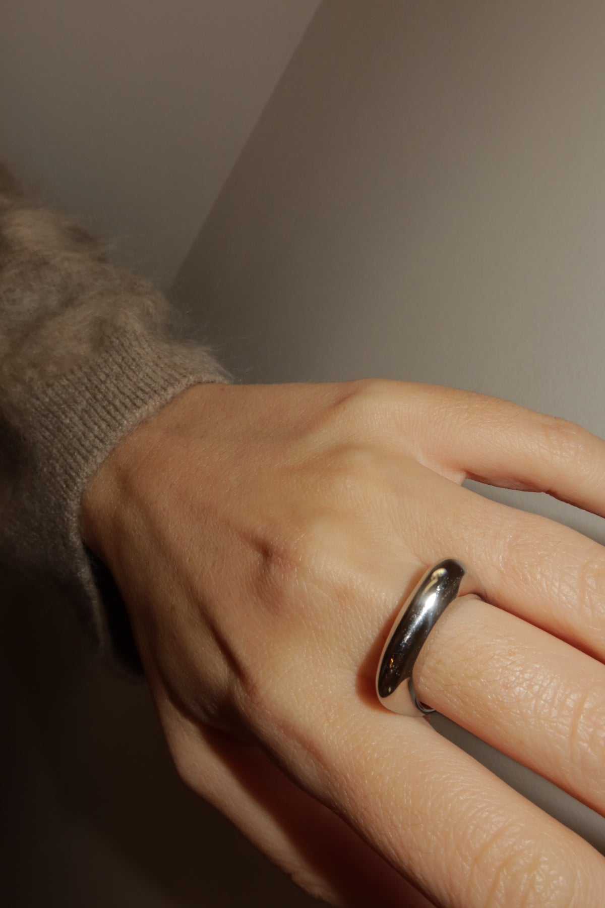 Oblique ring
