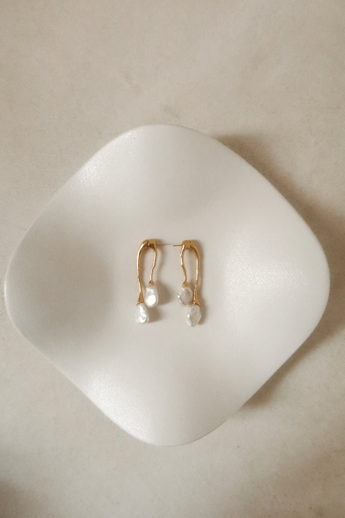 Ondine pearl earrings